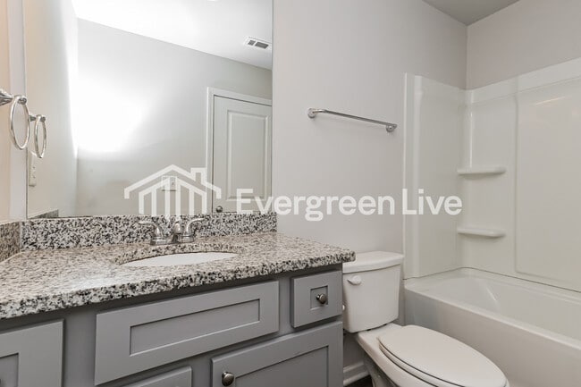 Building Photo - 119 Kingston Ct