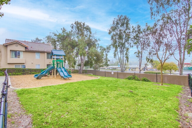 Building Photo - 1059 Arbor Ln