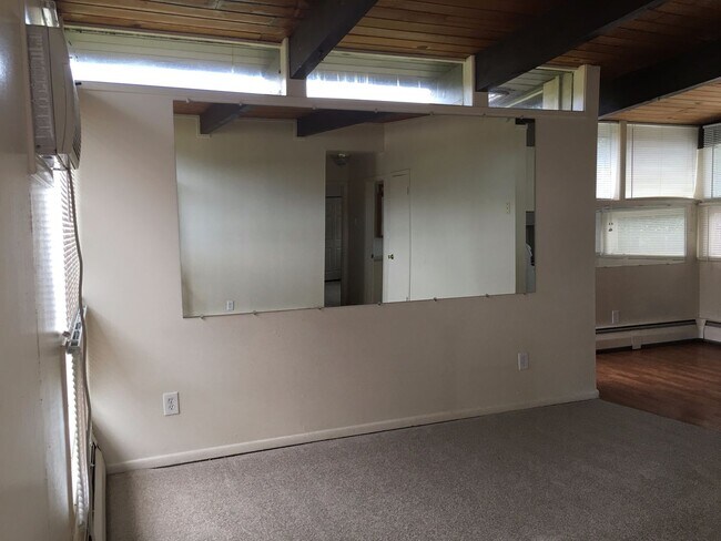 Building Photo - Seven Thirty, LLC (745)