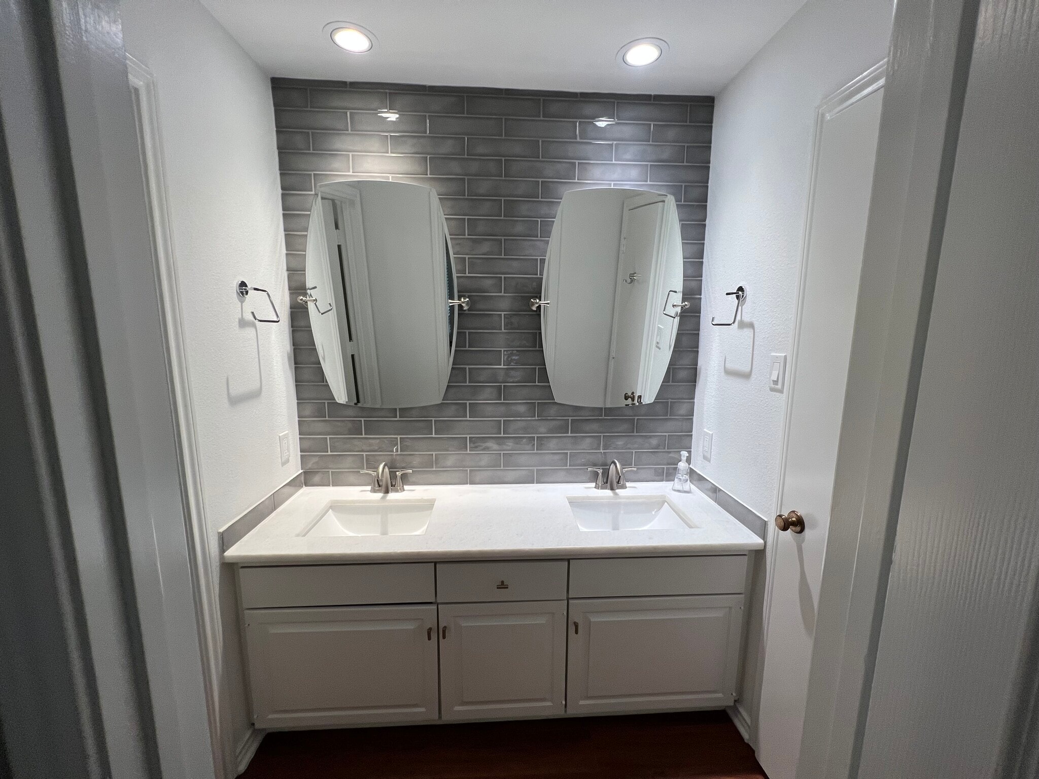 Building Photo - 1287 Roaring Springs Rd