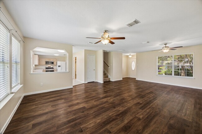 Building Photo - 21914 Willow Downs Dr