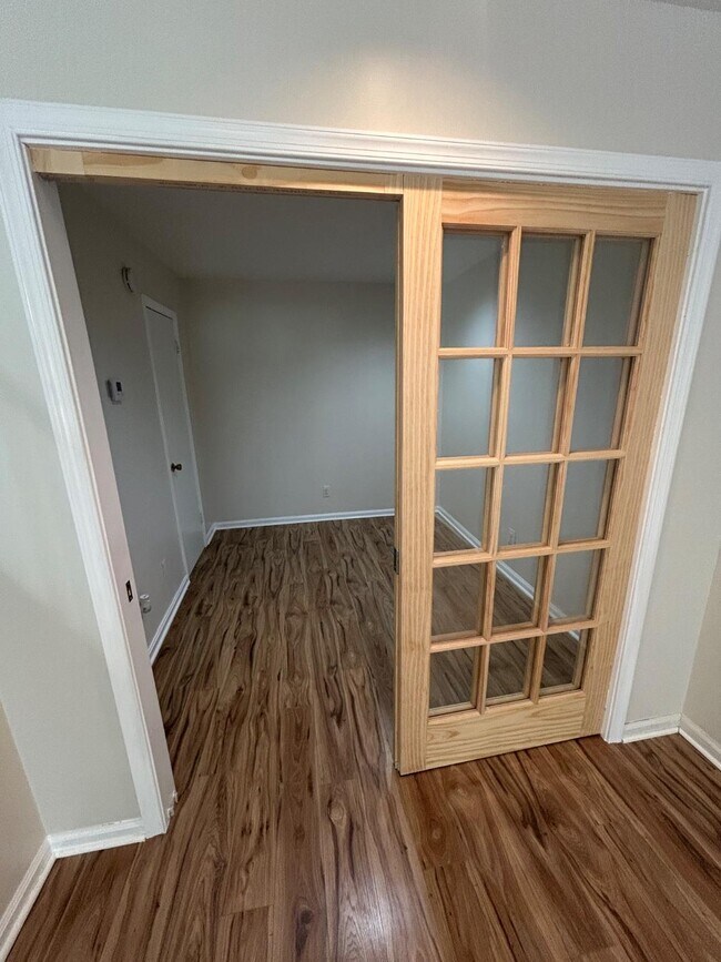 Building Photo - 6001 Rabbit Hill Ct