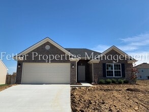 Building Photo - Gorgeous 3 Bedroom Home!