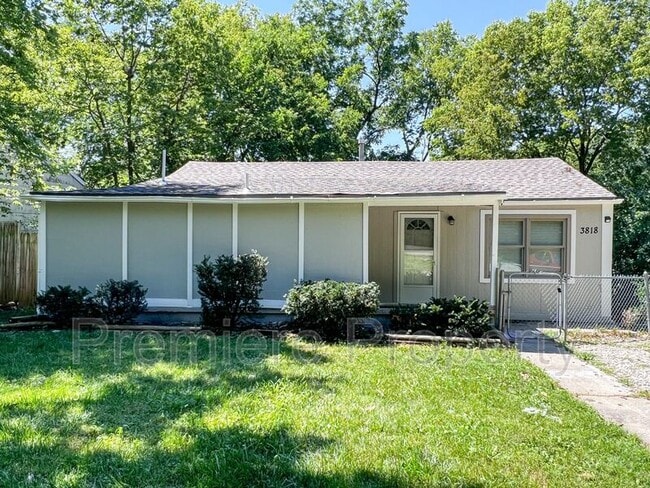 Primary Photo - 3818 Crescent Ave