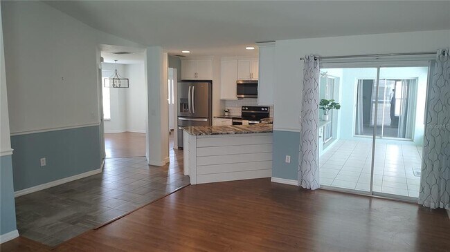 Building Photo - 4835 Jacaranda Heights Dr