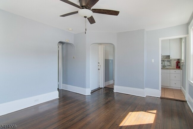 Building Photo - 70 Elm Rd