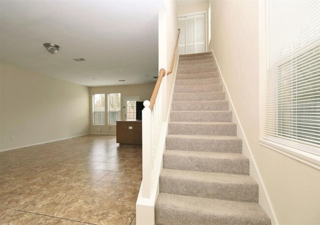 Building Photo - 16502 Pentonshire Ln