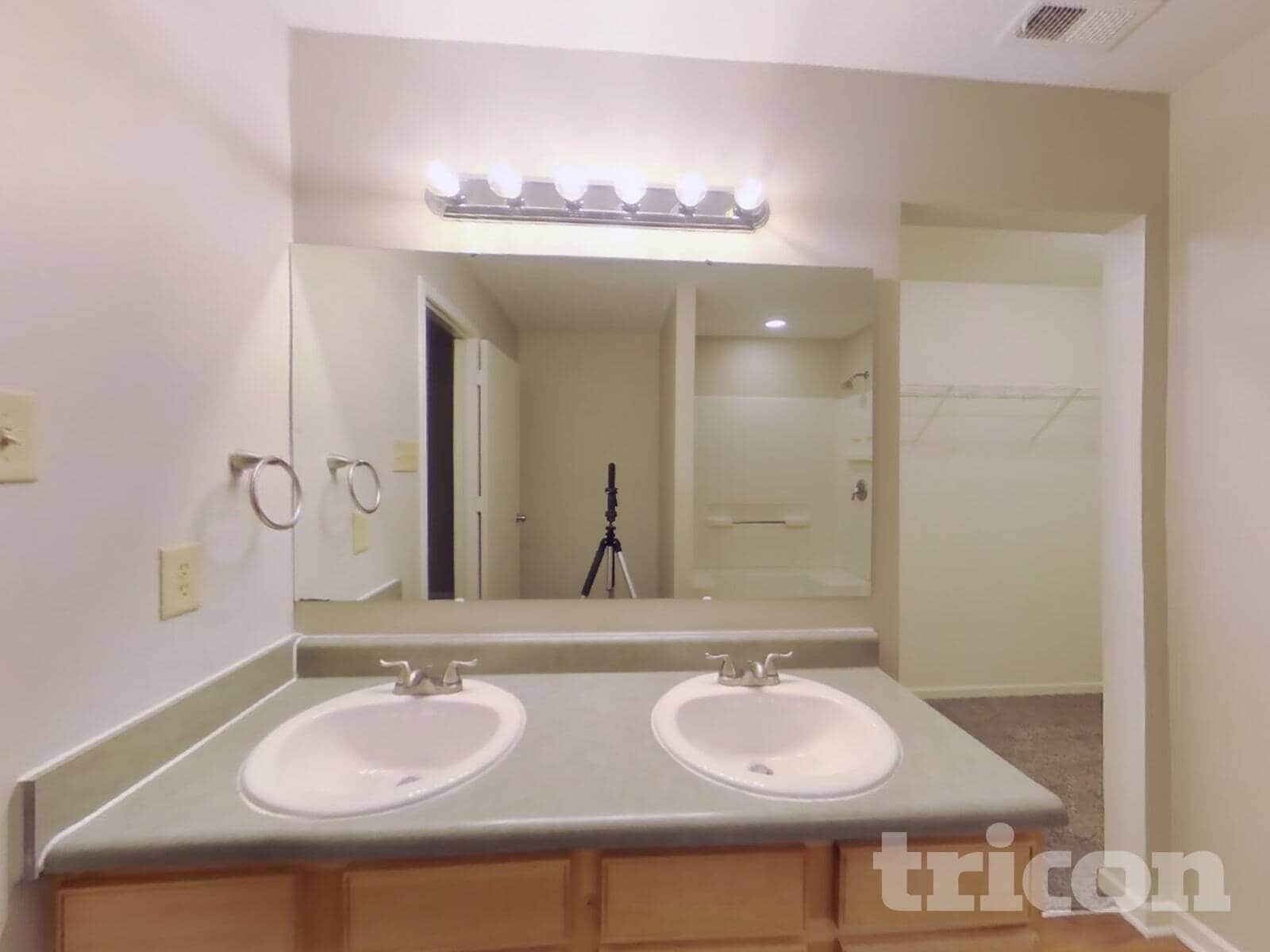 Building Photo - 8146 Firefly Way