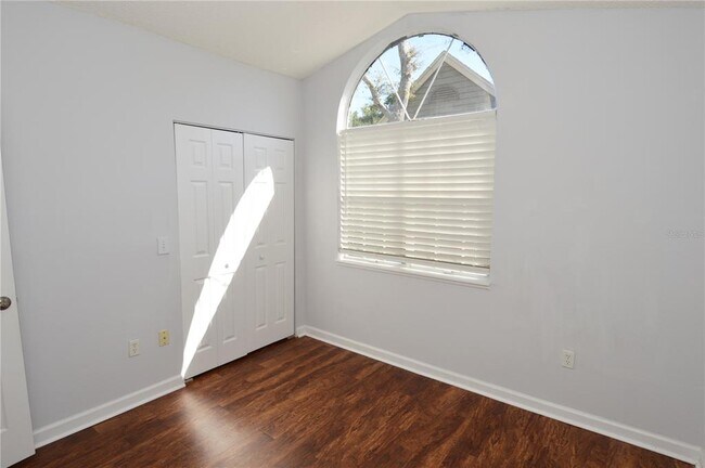 Building Photo - 2500 Winding Creek Blvd
