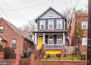 Building Photo - Anacostia Historic District W/Hardwoods, B...