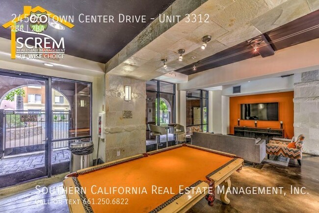 Building Photo - 24595 Town Center Dr