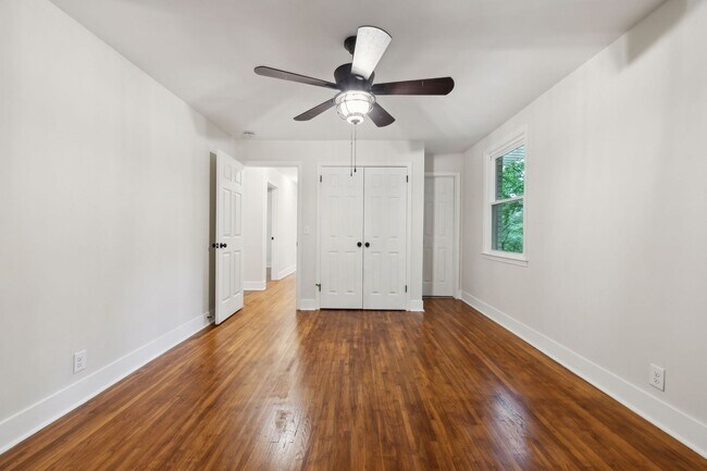 Building Photo - 909 Plateau Pkwy