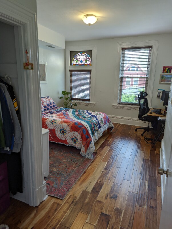 Building Photo - 5504 Hays St