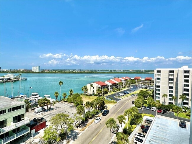 Building Photo - 851 Bayway Blvd