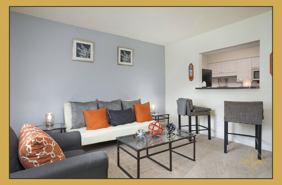 Estes Park Students save up to 10! 306 Estes Dr Carrboro NC 27510