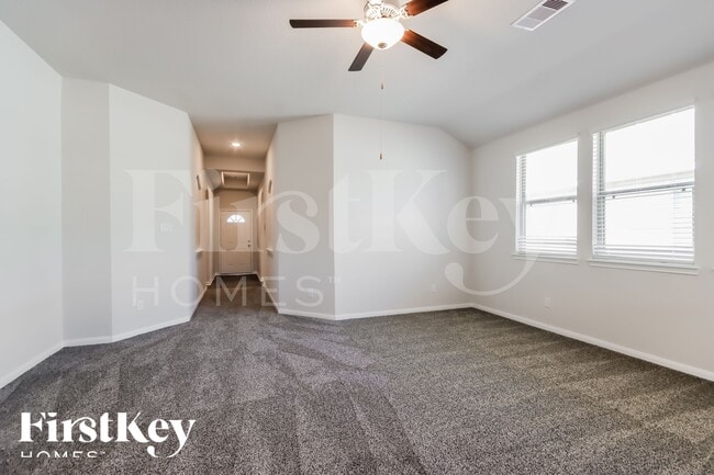 Building Photo - 255 Rd 5102F