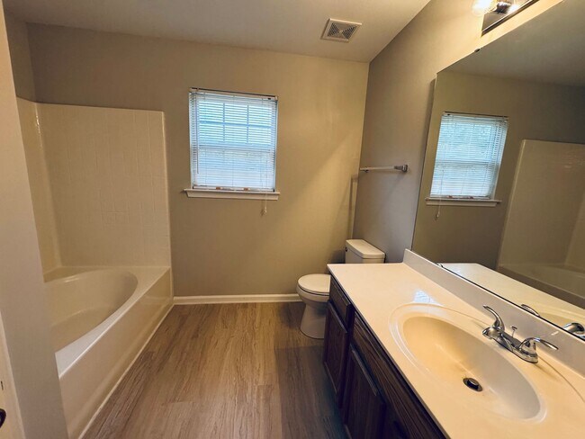 Building Photo - 7136 Roaming Path Ct
