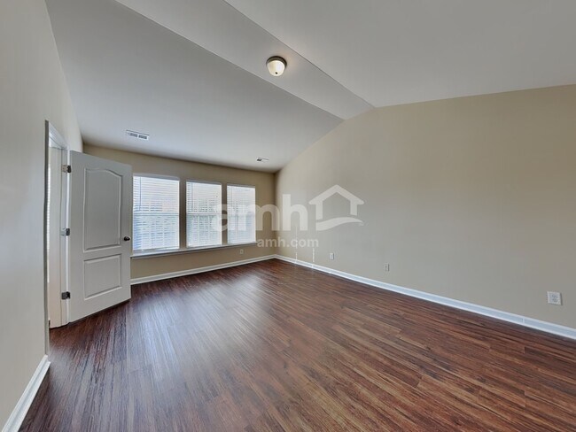 Building Photo - 3339 Sugar House St