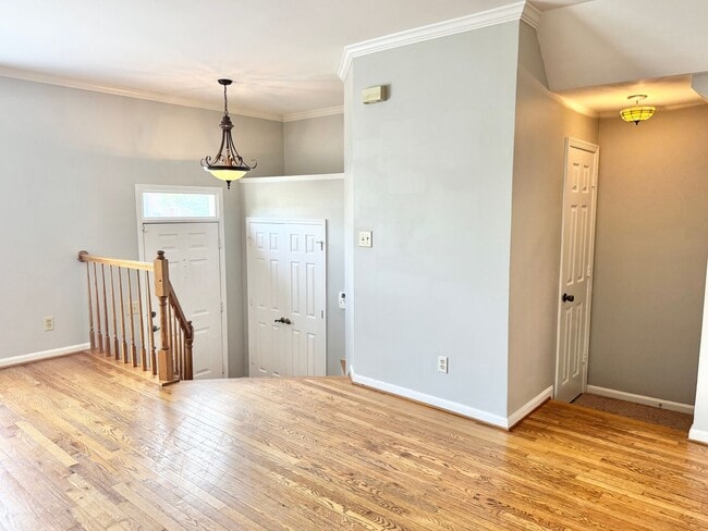 Building Photo - STAFFORD TOWNHOUSE - HANDY TO QUANTICO, SH...