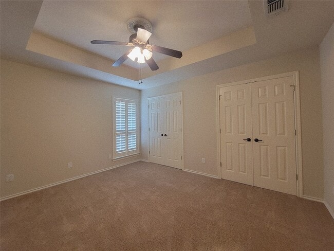 Building Photo - 9621 Monticello Dr