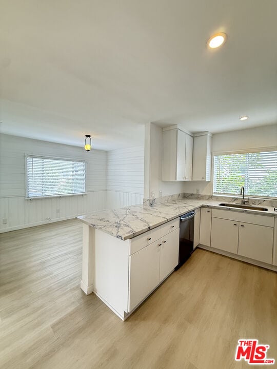 Building Photo - 4275 McClung Dr