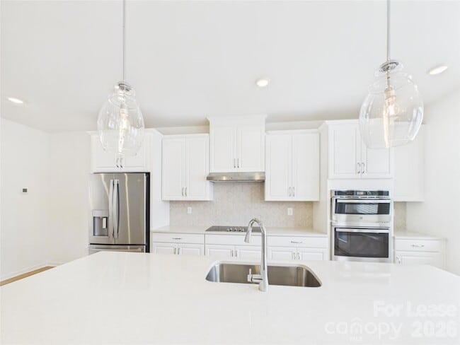 Building Photo - 3013 Rexton Ln