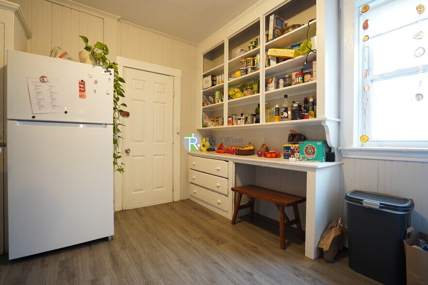 Building Photo - 15 Quint Ave