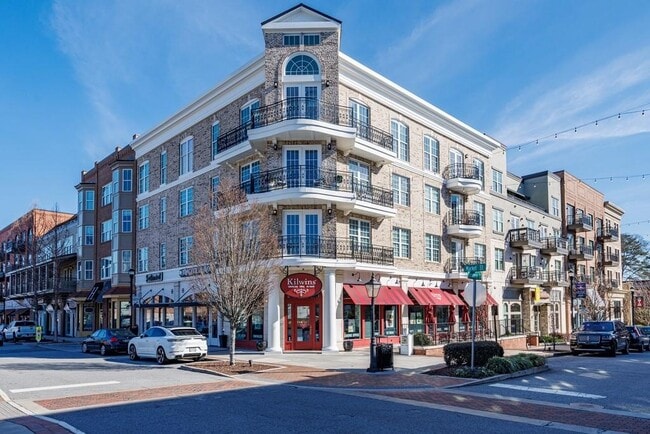 Building Photo - 440 Baroque Dr