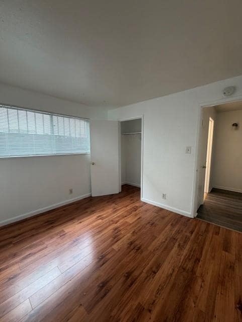 Building Photo - 410 S 34th St