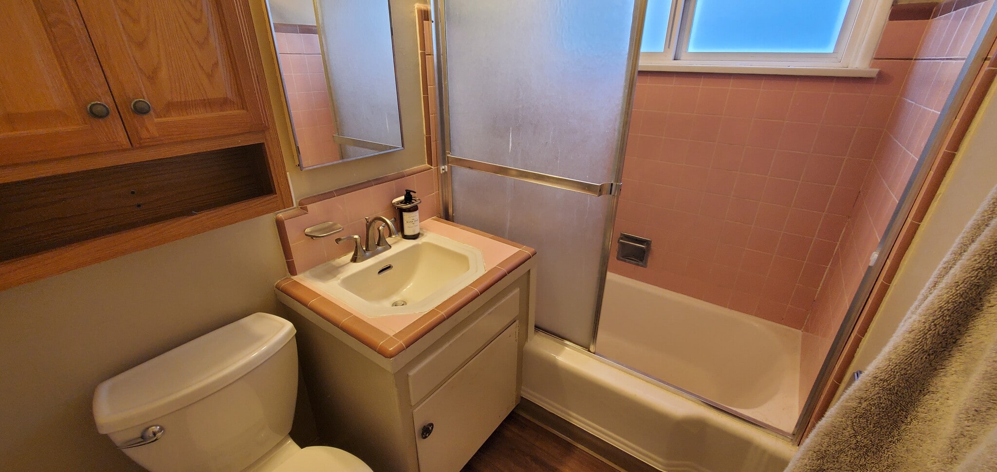 Building Photo - 5313 Radford Ave