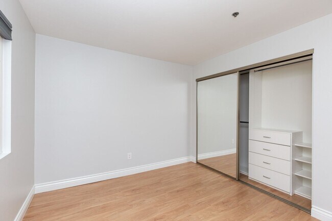 Building Photo - 2 Bed, 2 Bath Condo in Encinitas