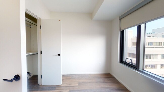 Building Photo - 345 Harrison Ave