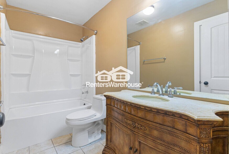 Building Photo - 2070 Rossburg Pl