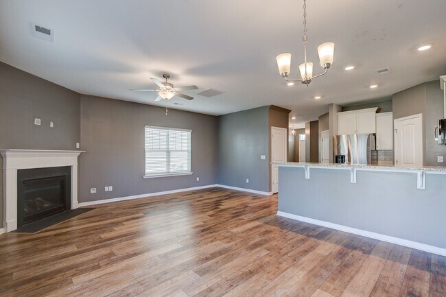 Building Photo - 416 Sandfarm Trail