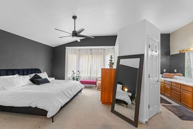 Building Photo - 2225 Timber Creek Dr
