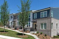 Building Photo - 369 Skylar Way SE