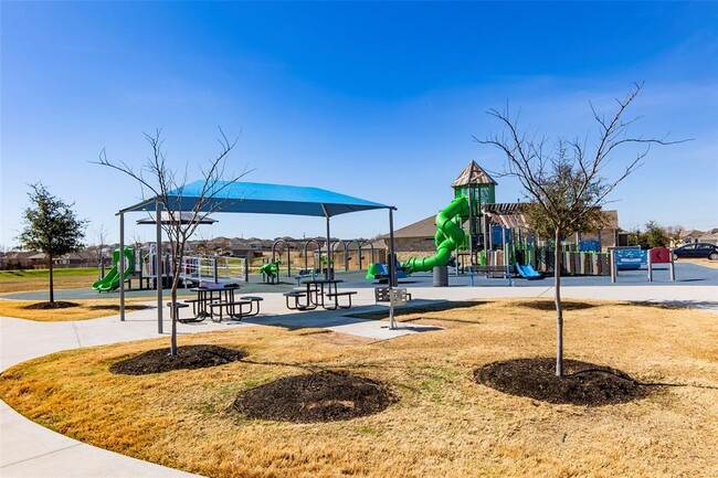 Building Photo - 908 Vogel Dr