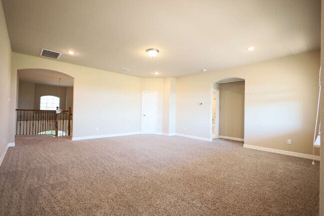 Building Photo - Beautiful 4-Bedroom Home in Stevens Ranch ...