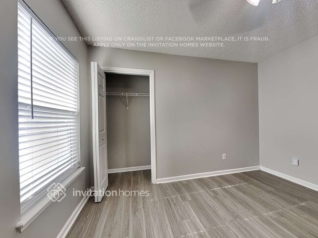 Building Photo - 1623 Canopy Oaks Dr