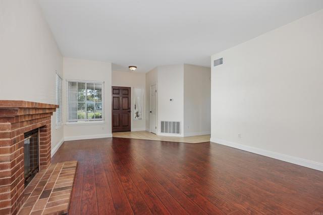 Building Photo - 1816 Willowspring Dr N