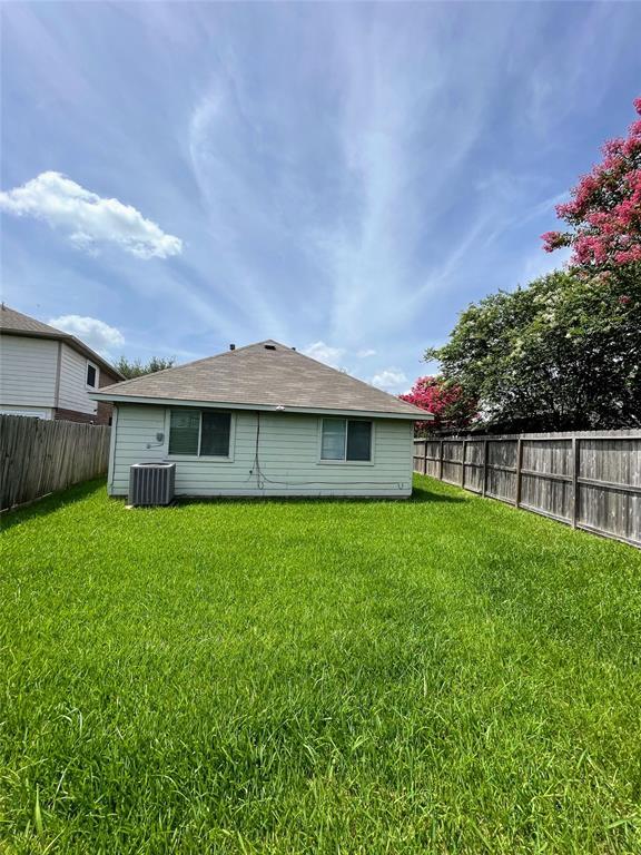 Building Photo - 4010 Bealey Ln