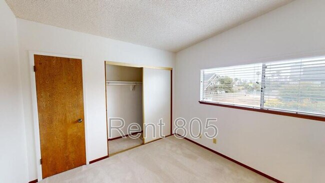 Building Photo - 4837 Oceanaire St