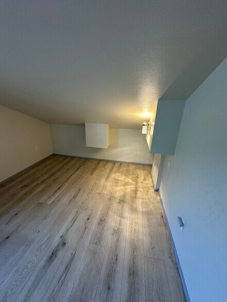 Building Photo - 2604 Pennington Ln