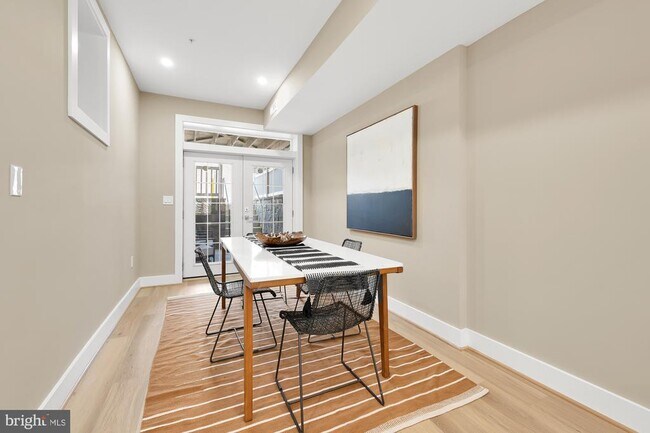 Building Photo - 3620 13th St NW