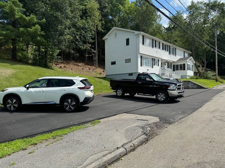 Building Photo - 205 Northern Ave