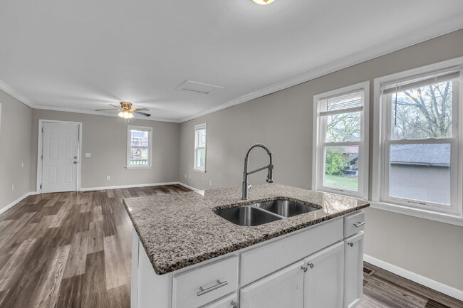 Building Photo - Cozy 2-Bed Home in East Brainerd – Quiet S...