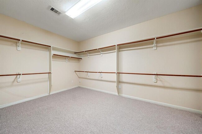 Building Photo - 2107 Pearl Bay Ct