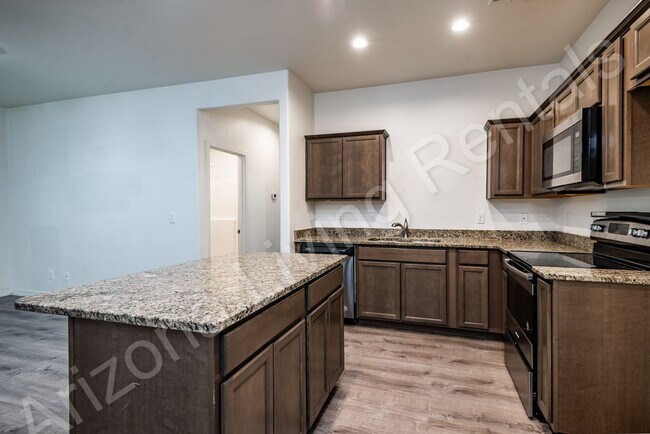 Building Photo - PEAR3527