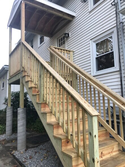 Building Photo - 52 Wyman Rd