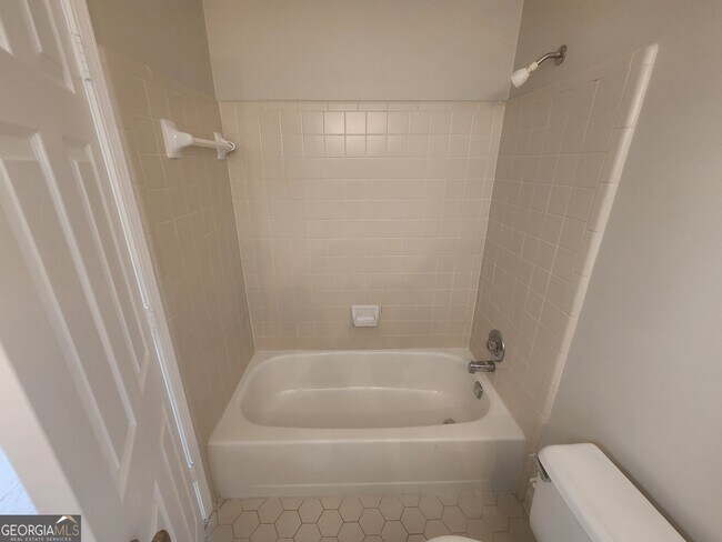 Building Photo - 3761 Windsor Cir